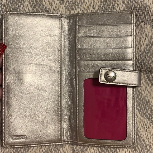 Coach Wallet - Picture 3 of 4